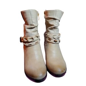 Vangelo Donna boots size 7